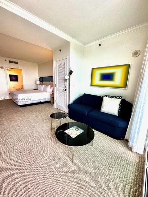 A11941848 — Miami Beach — 12
