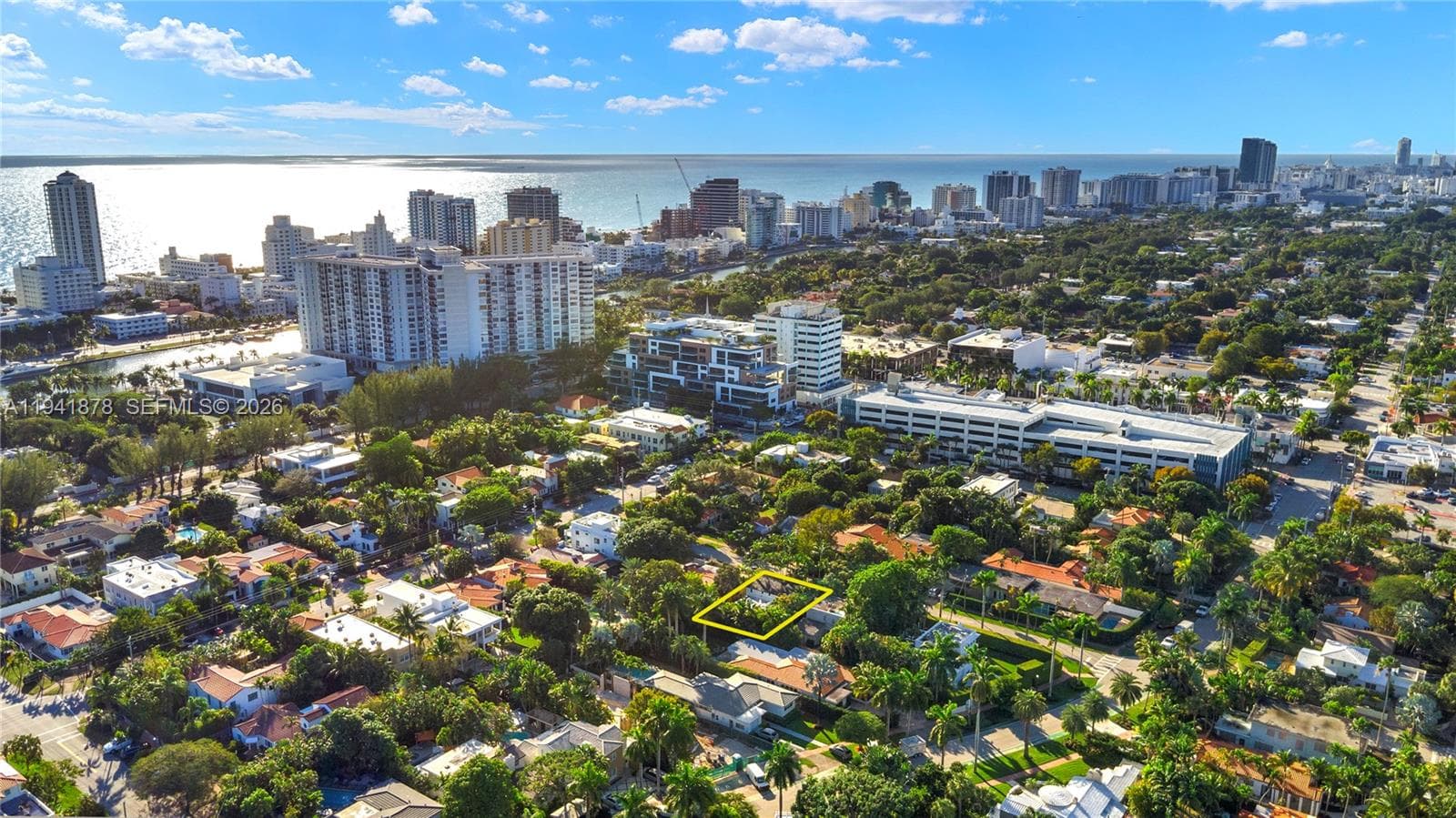 A11941878 — Miami Beach — 27