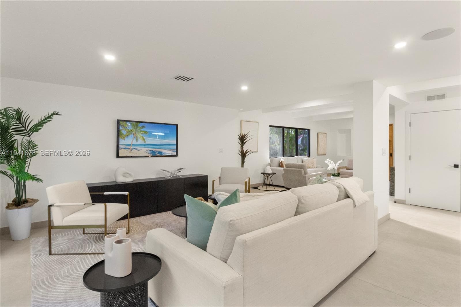A11941878 — Miami Beach — 5