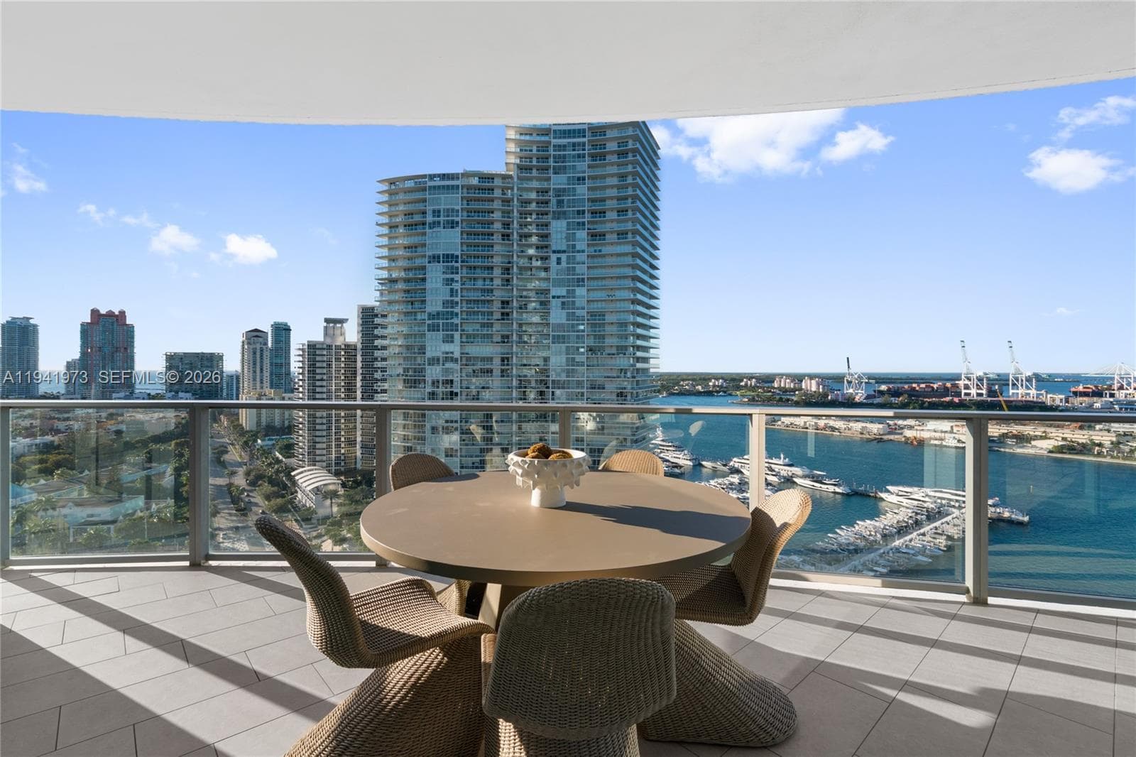 A11941973 — Miami Beach — 53