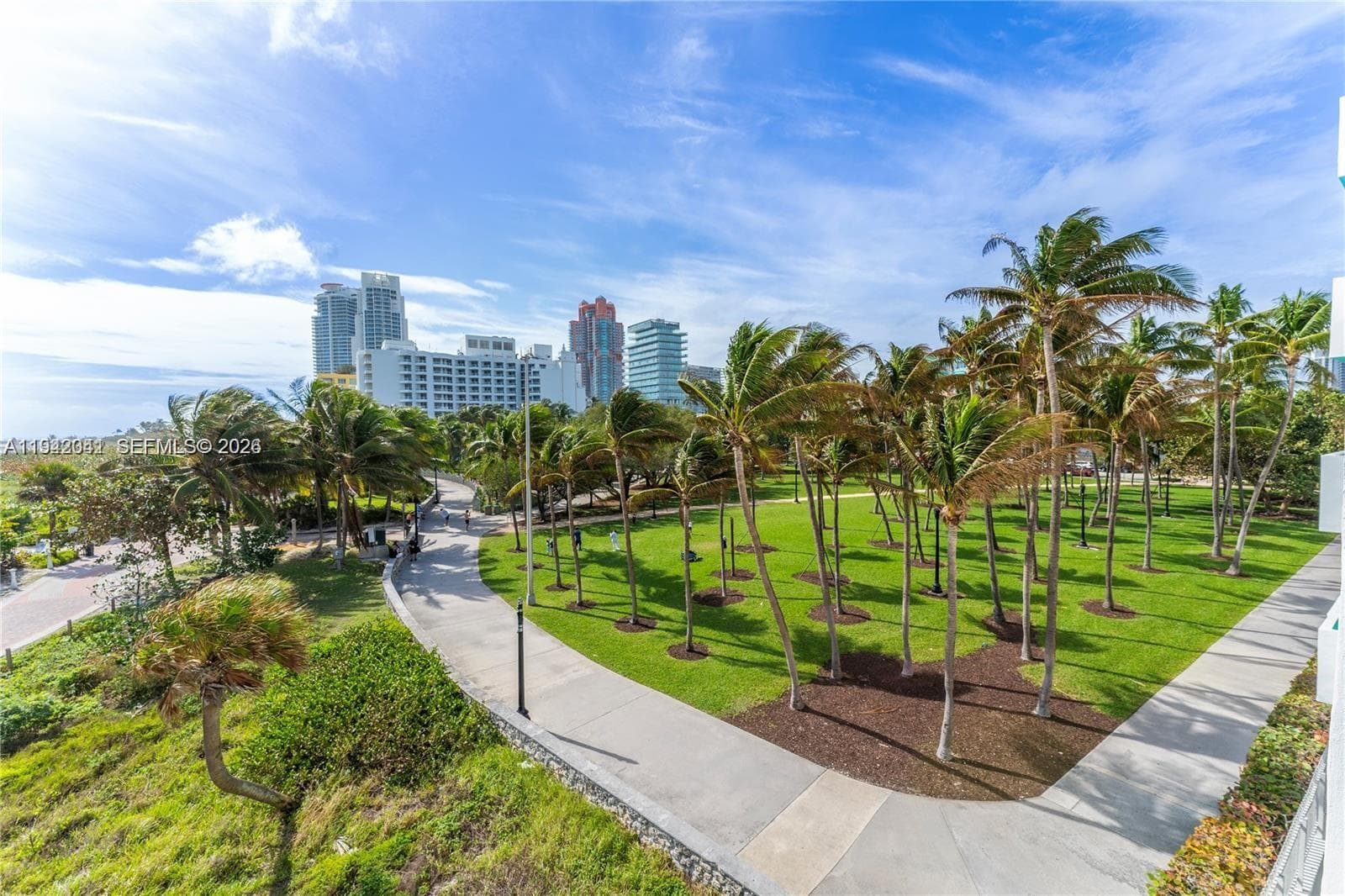 A11942041 — Miami Beach — 6