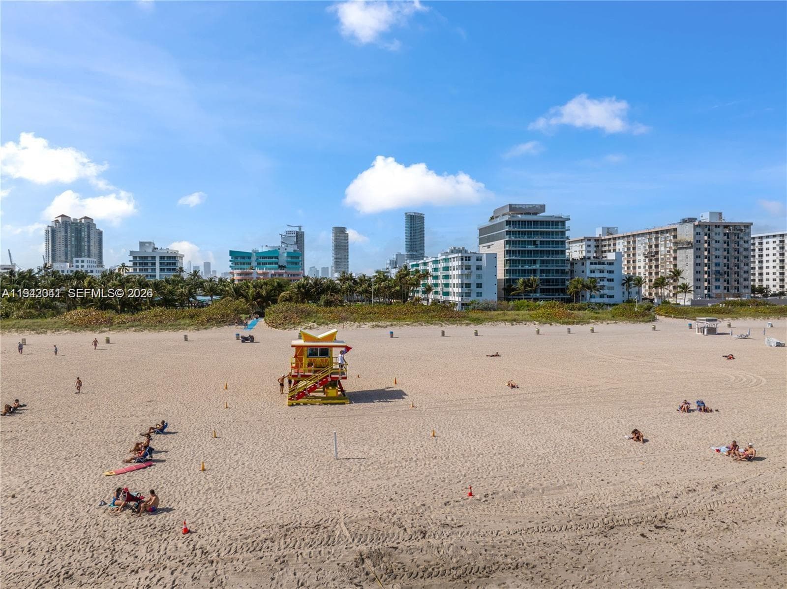 A11942041 — Miami Beach — 13