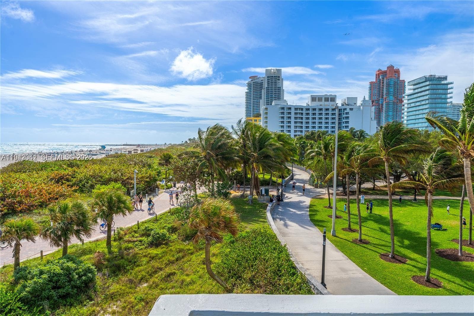 A11942041 — Miami Beach — 10