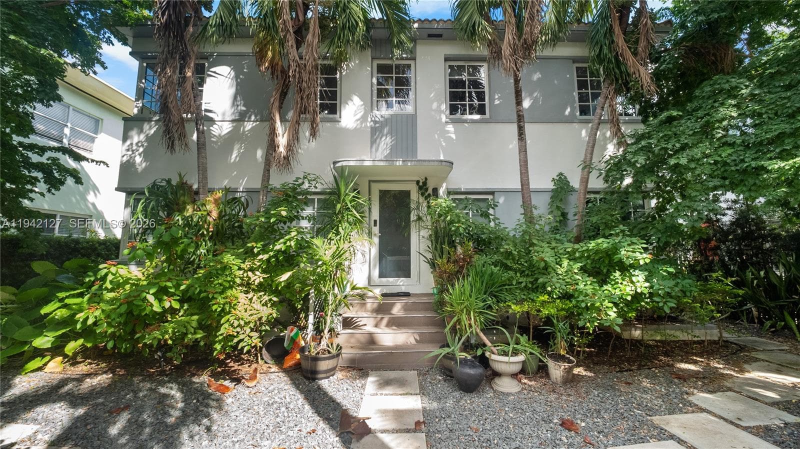 A11942127 — Miami Beach — 22
