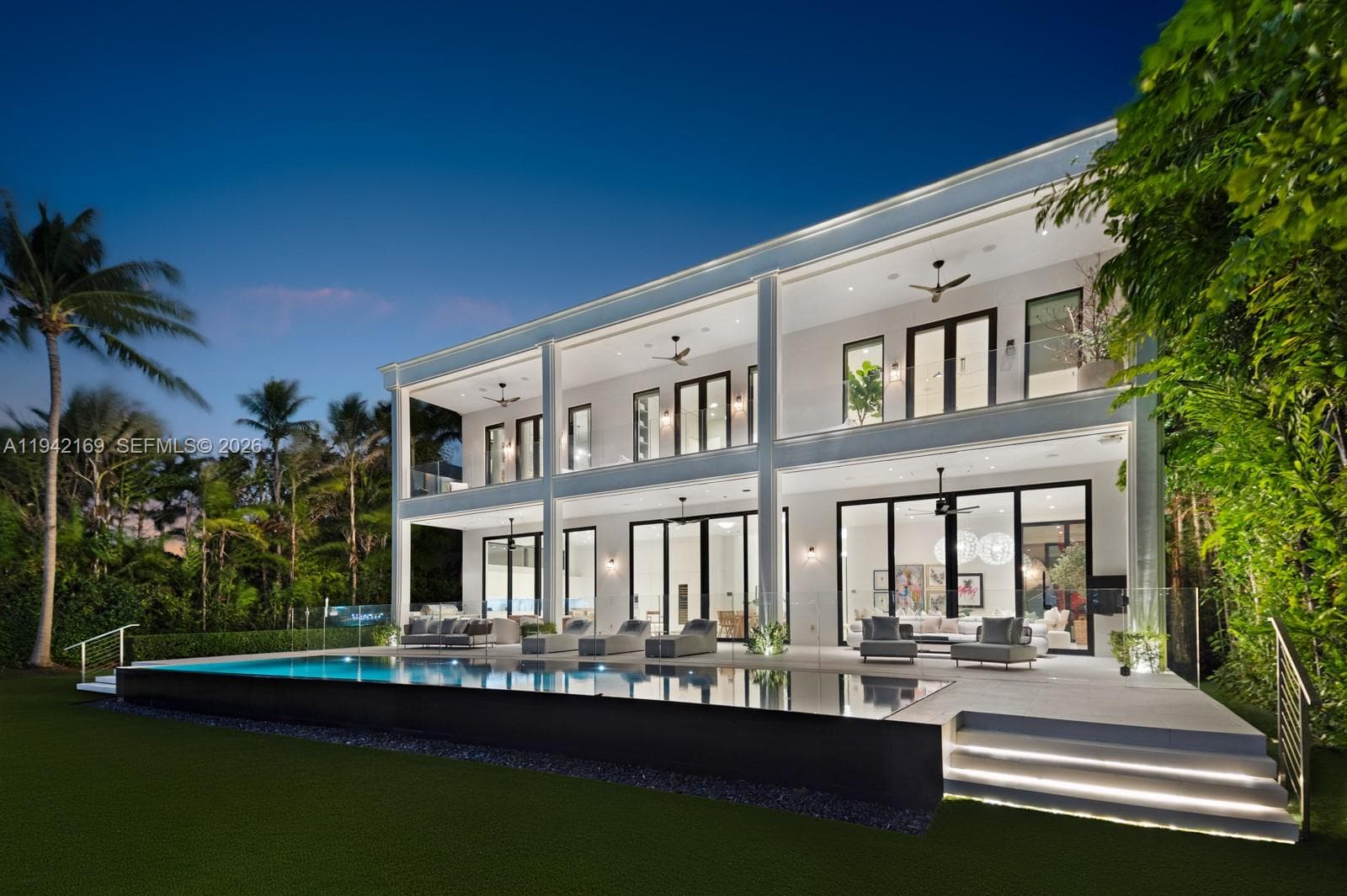 A11942169 — Miami Beach — 49