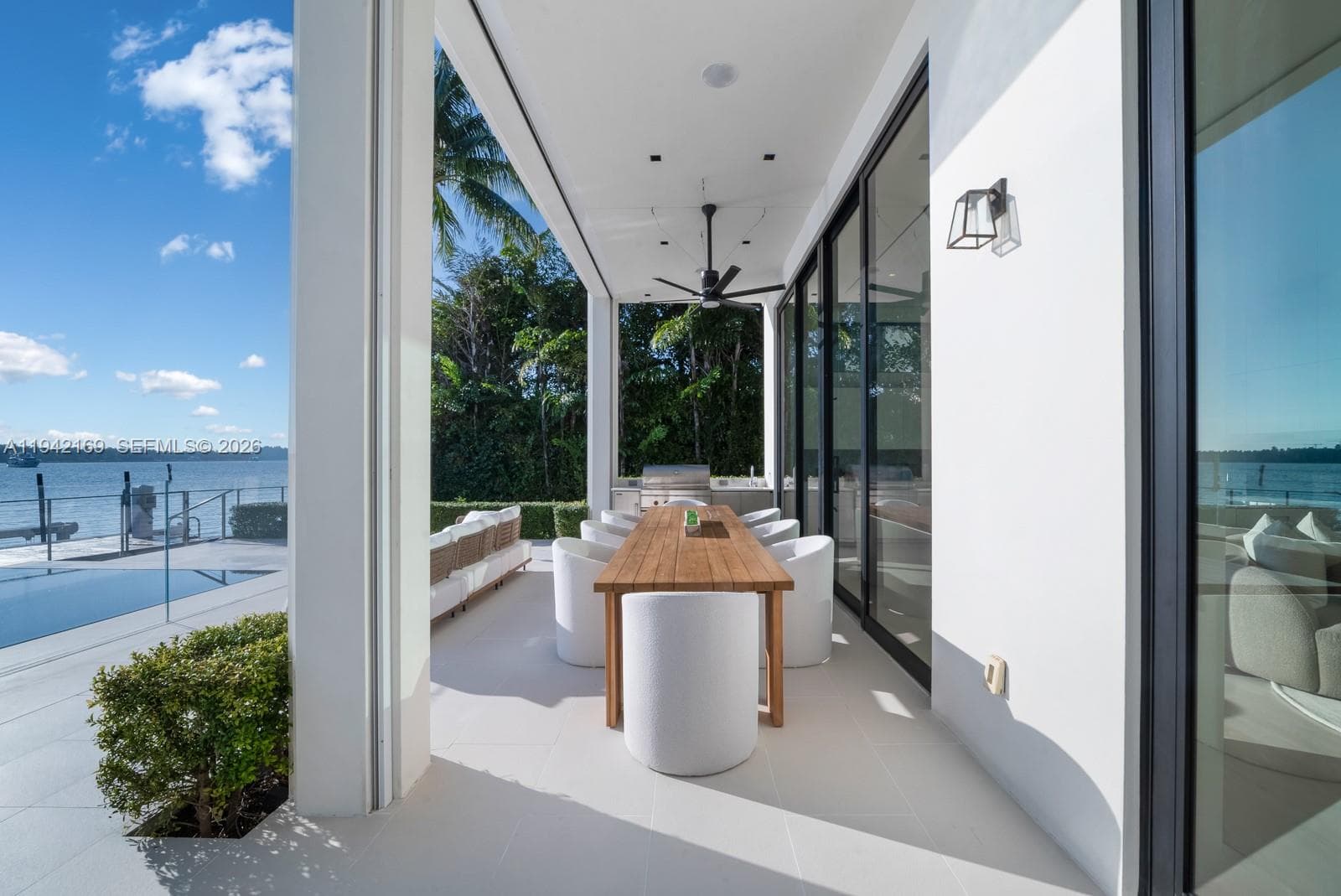 A11942169 — Miami Beach — 45