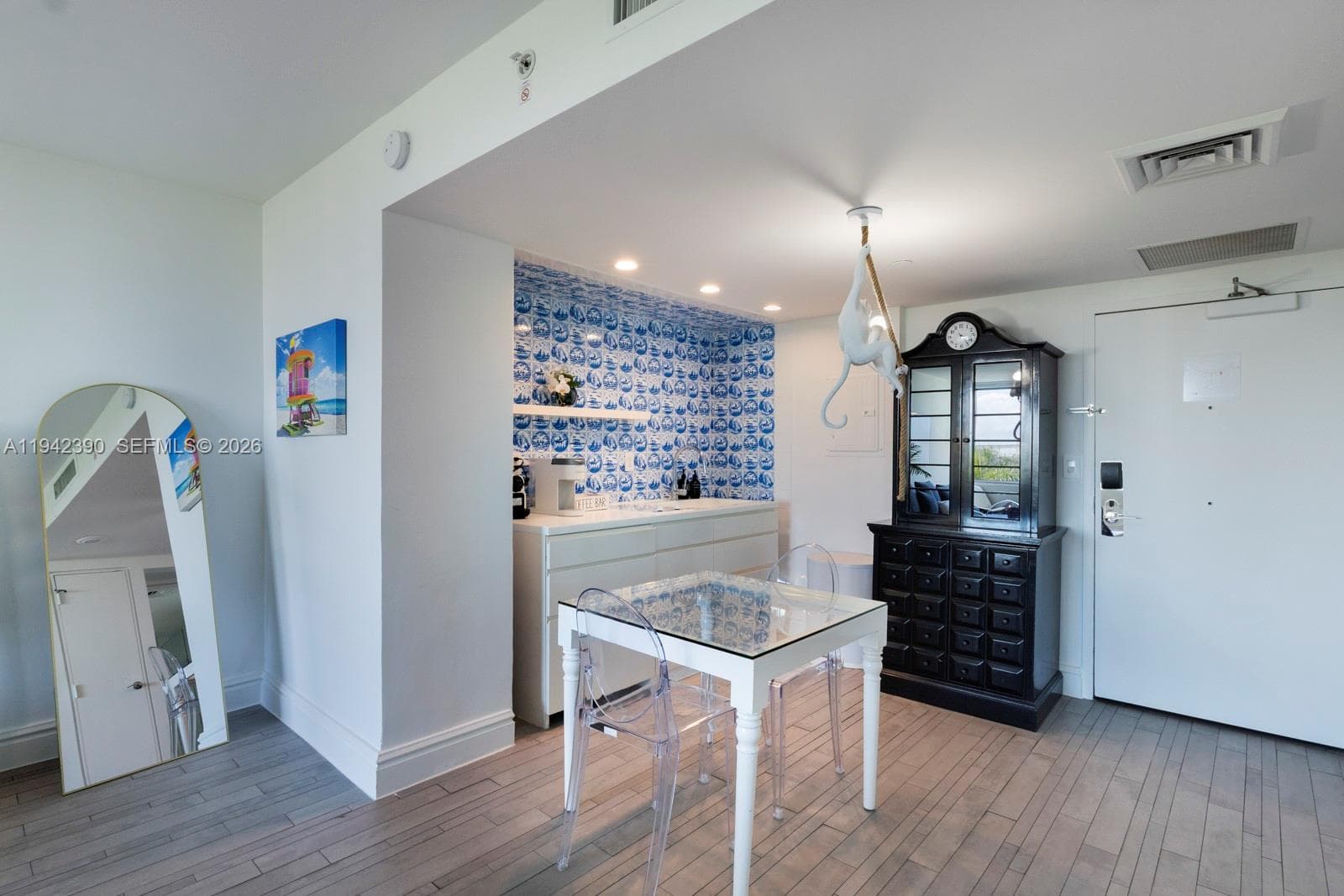 A11942390 — Miami Beach — 7