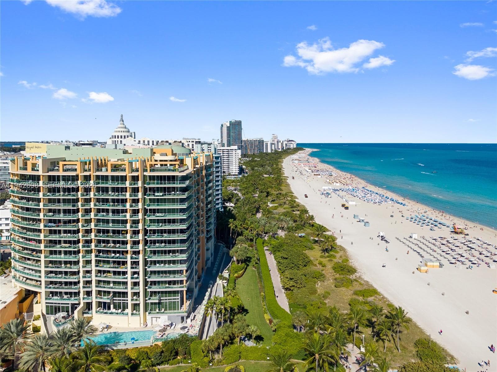 A11942698 — Miami Beach — 2