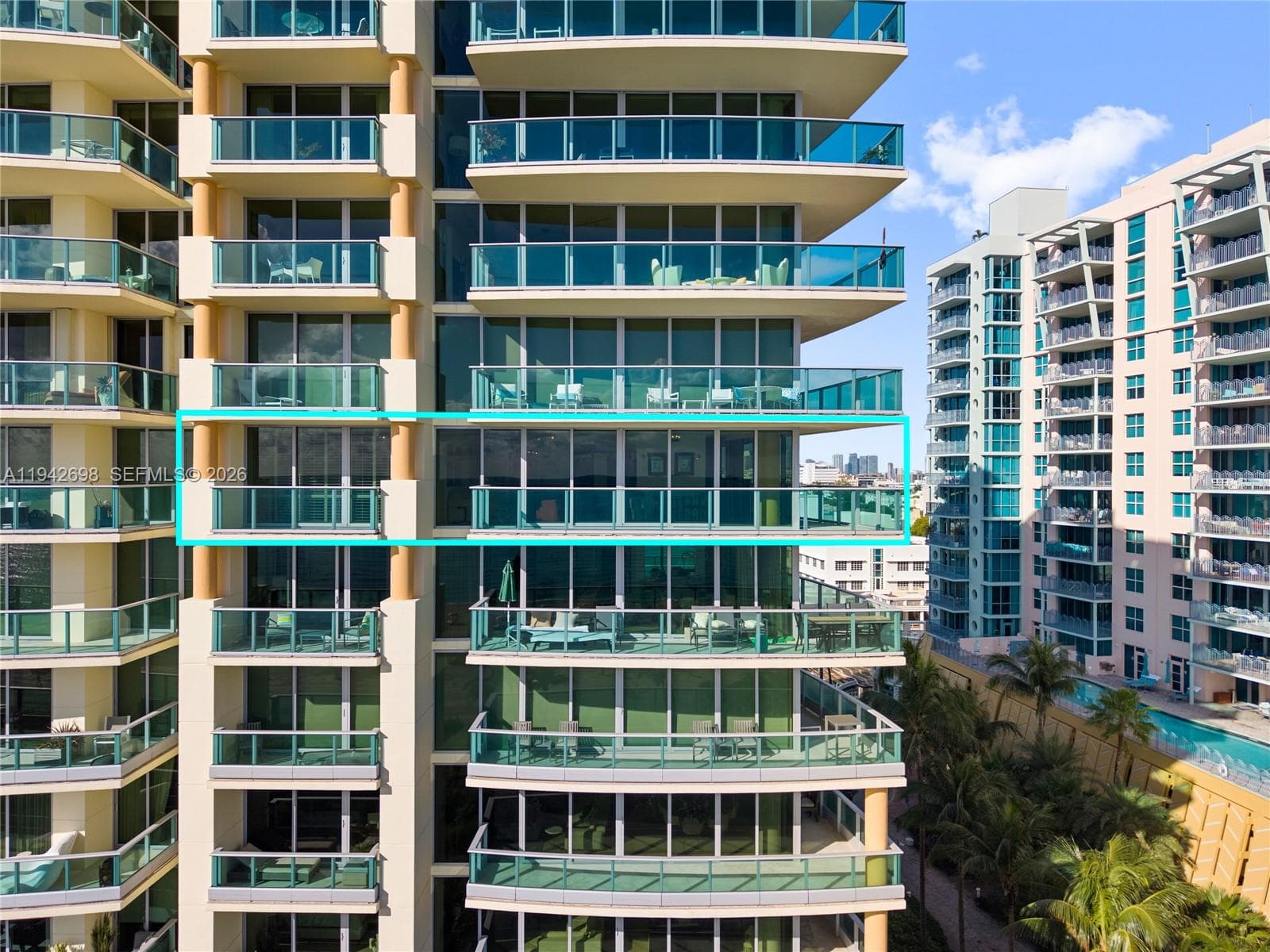 A11942698 — Miami Beach — 6