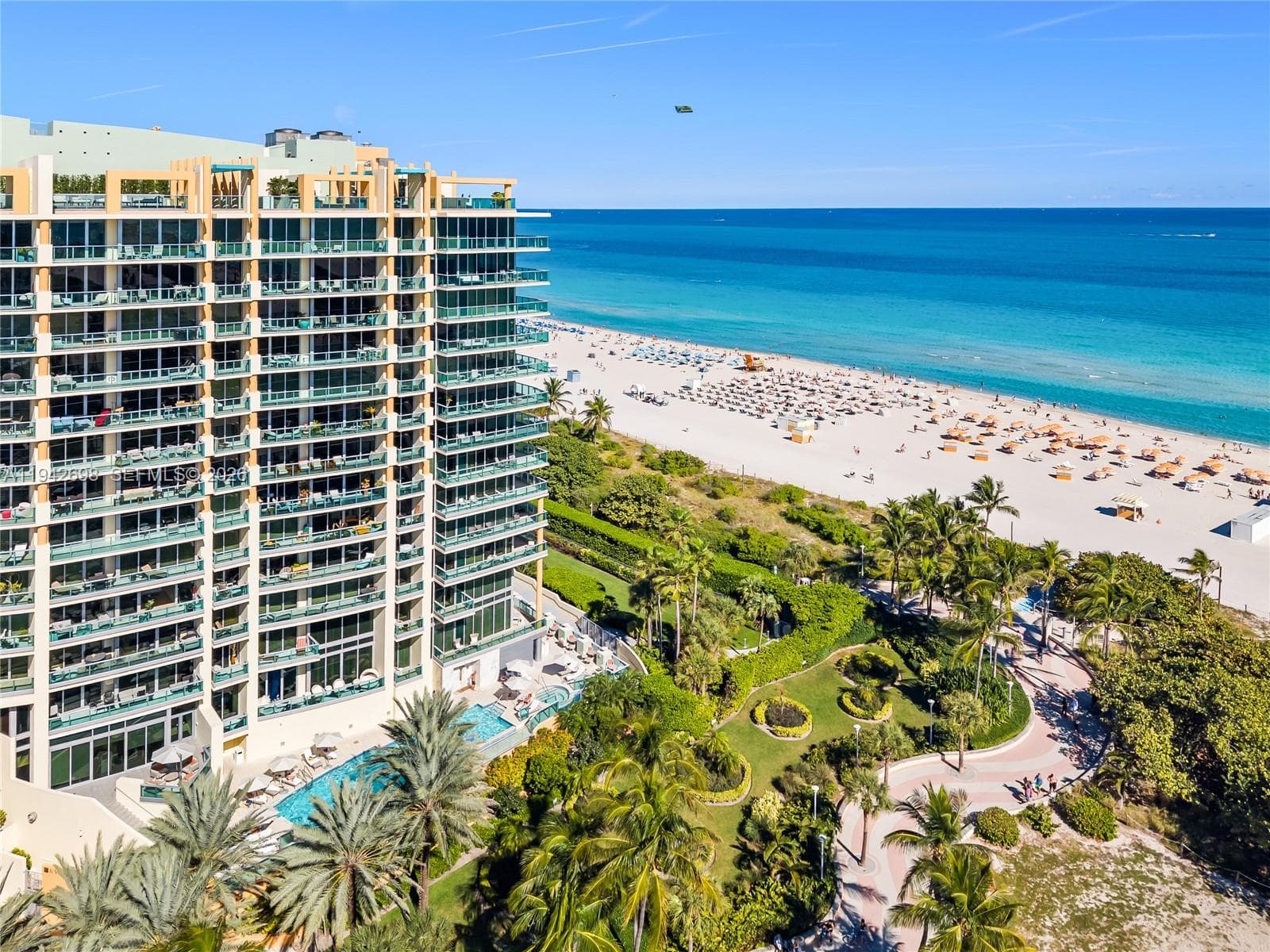 A11942698 — Miami Beach — 3