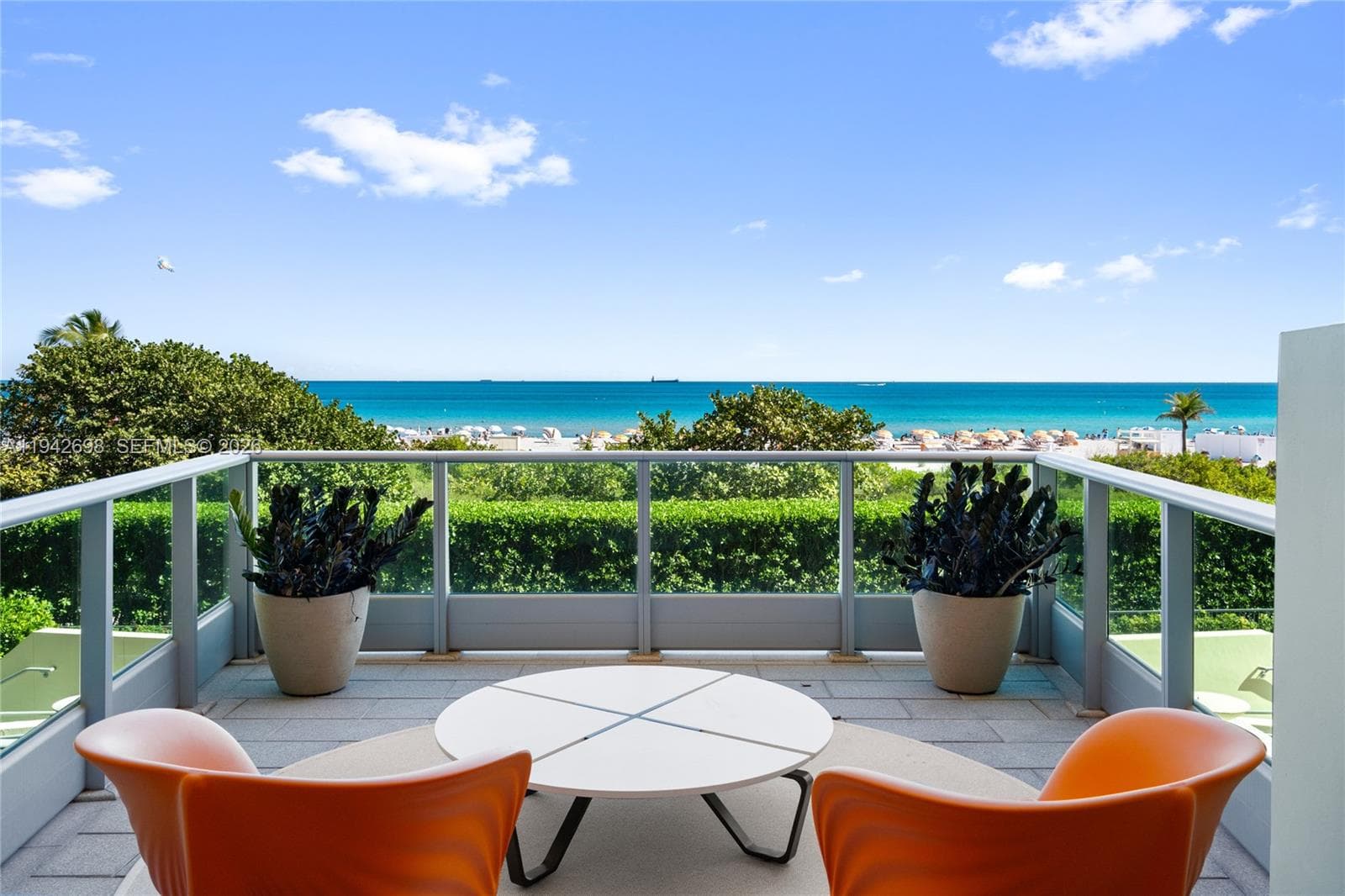 A11942698 — Miami Beach — 20