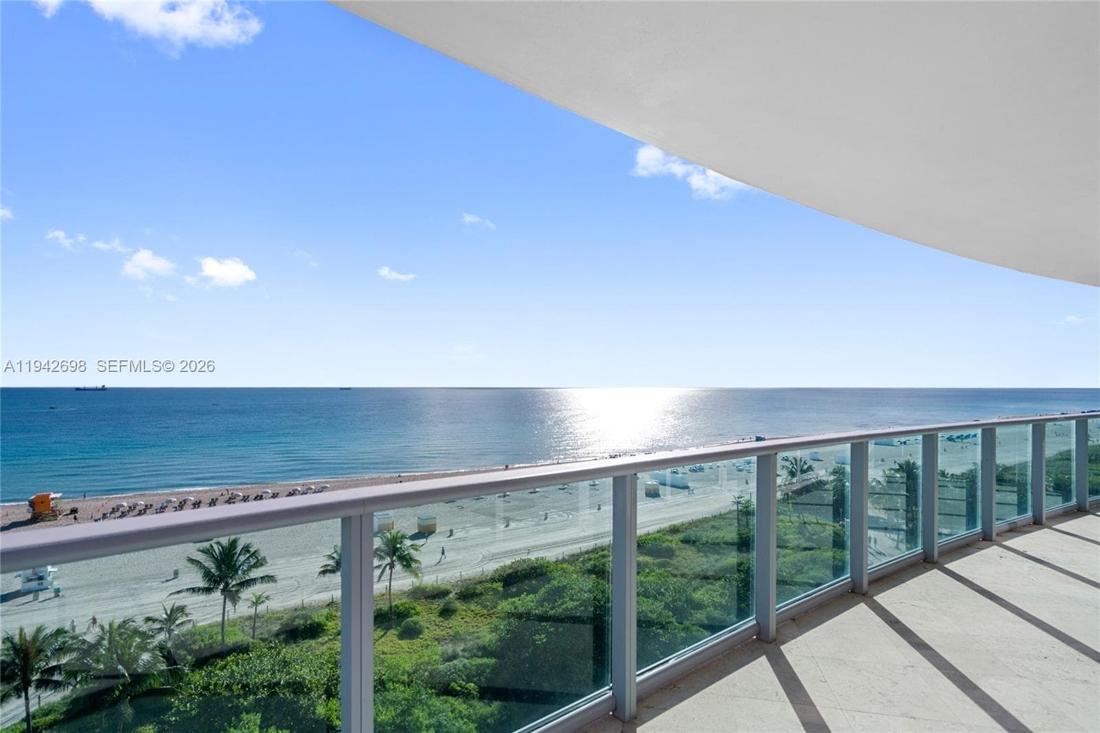 A11942698 — Miami Beach — 41