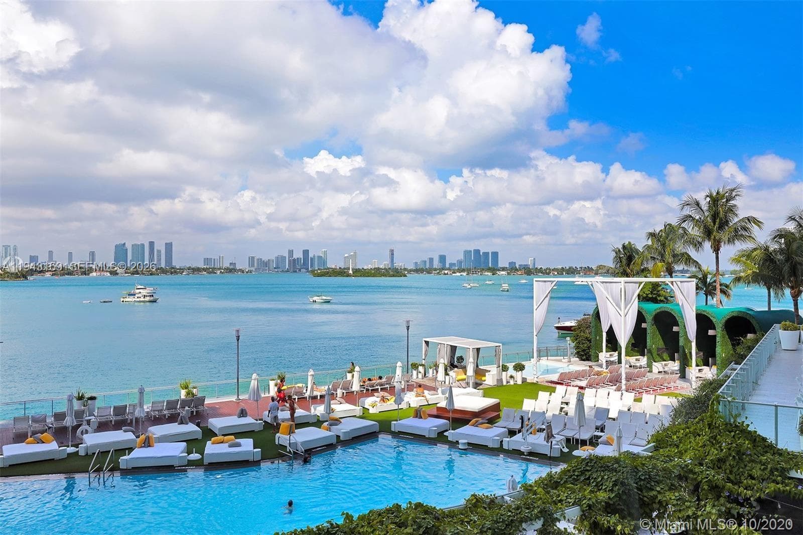 A11943159 — Miami Beach — 25