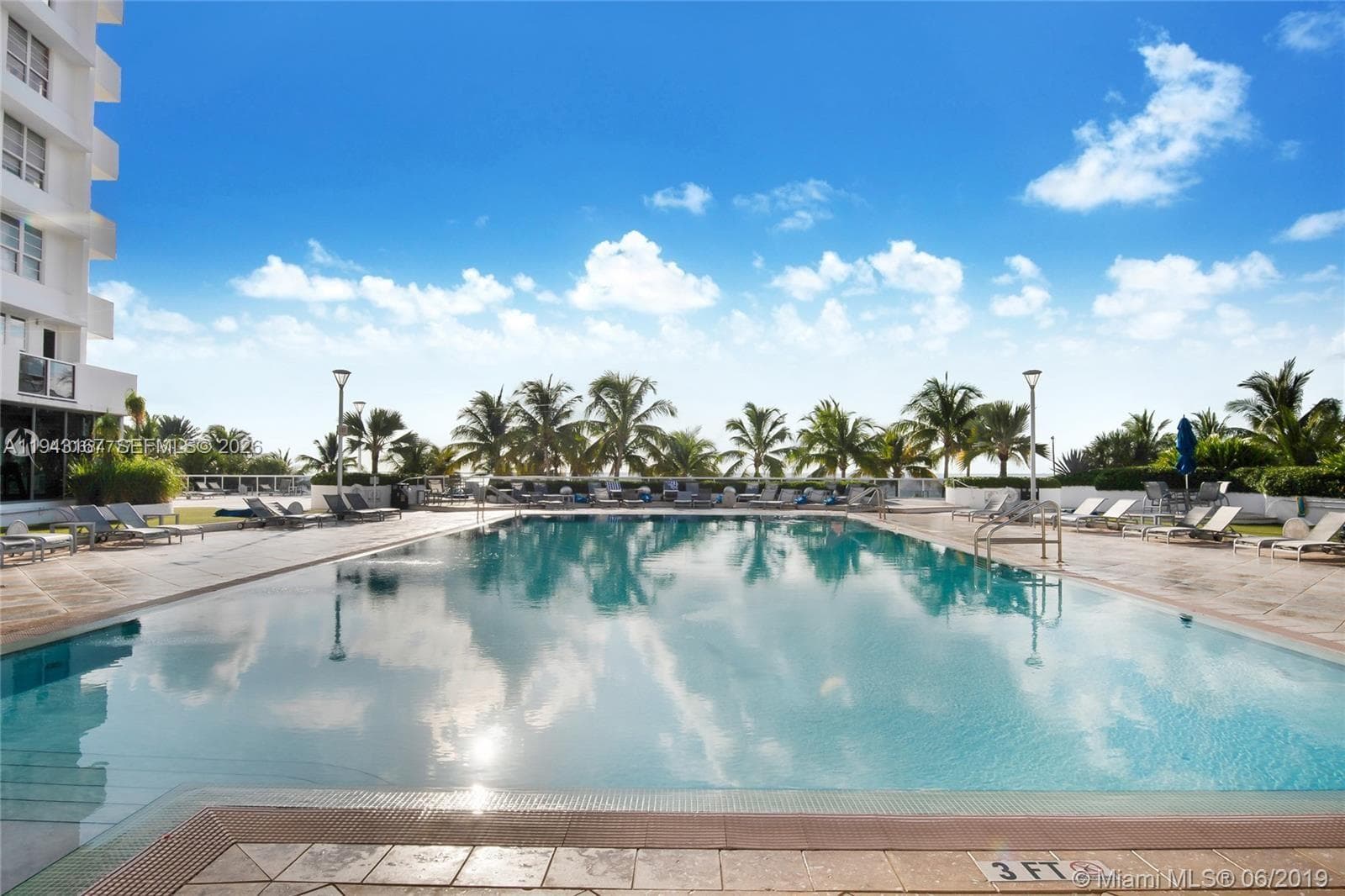 A11943167 — Miami Beach — 35