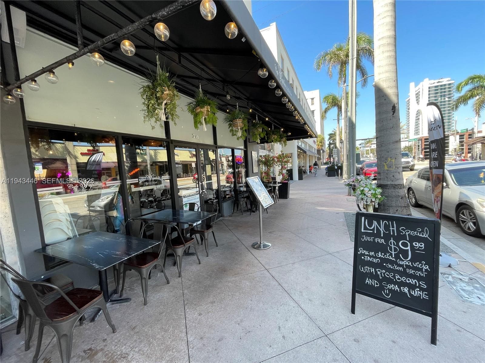 A11943446 — Miami Beach