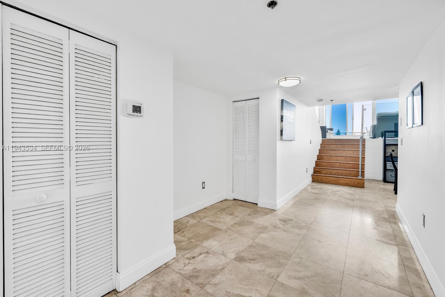 A11943534 — Miami Beach — 39