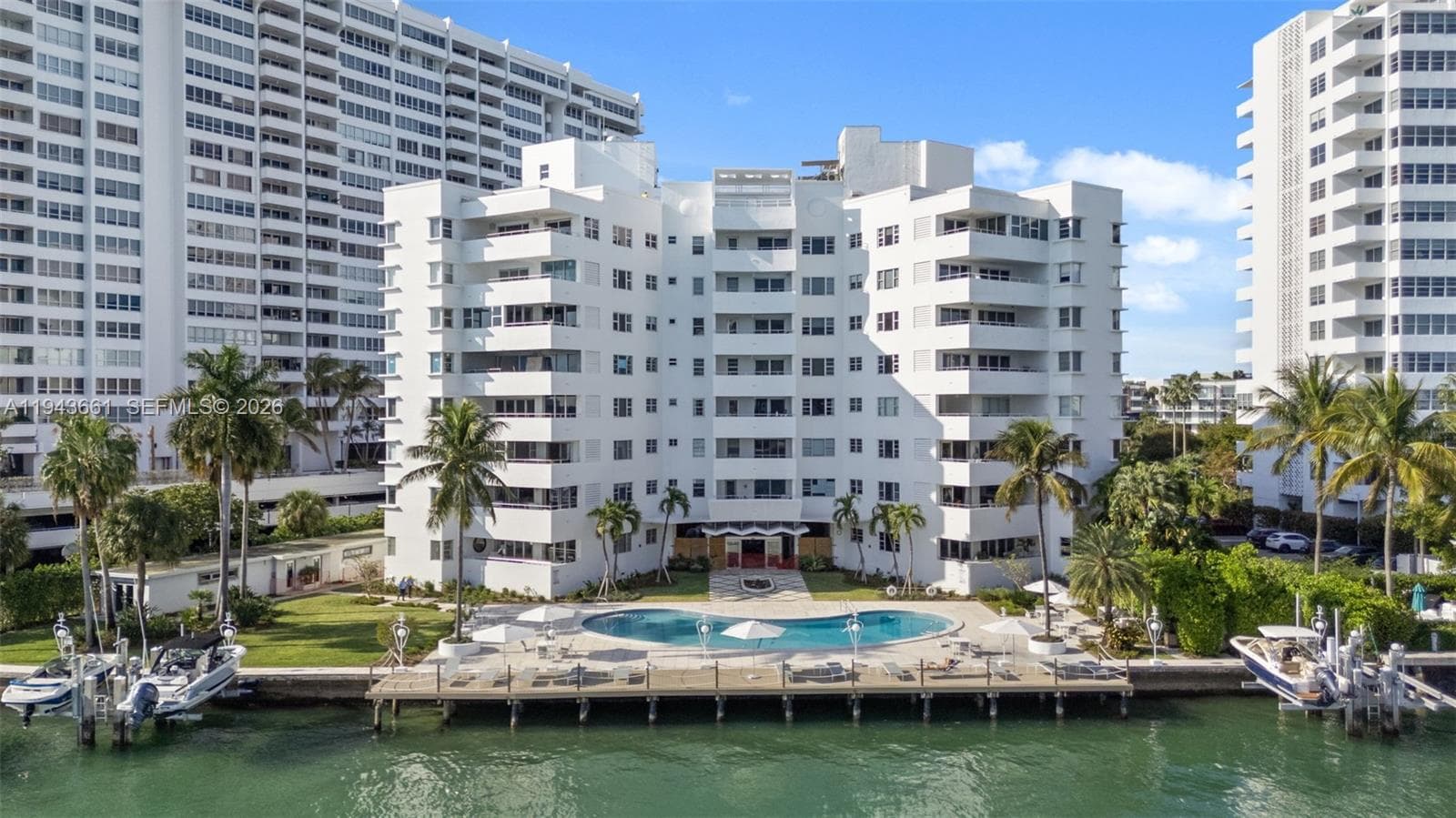 A11943661 — Miami Beach — 25