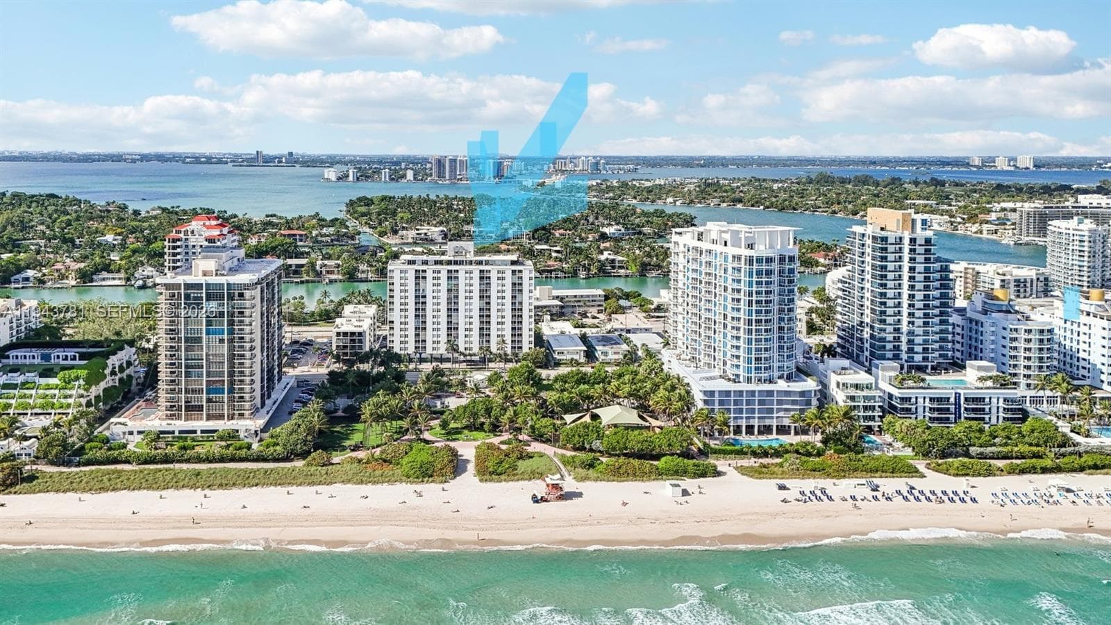 A11943781 — Miami Beach — 12