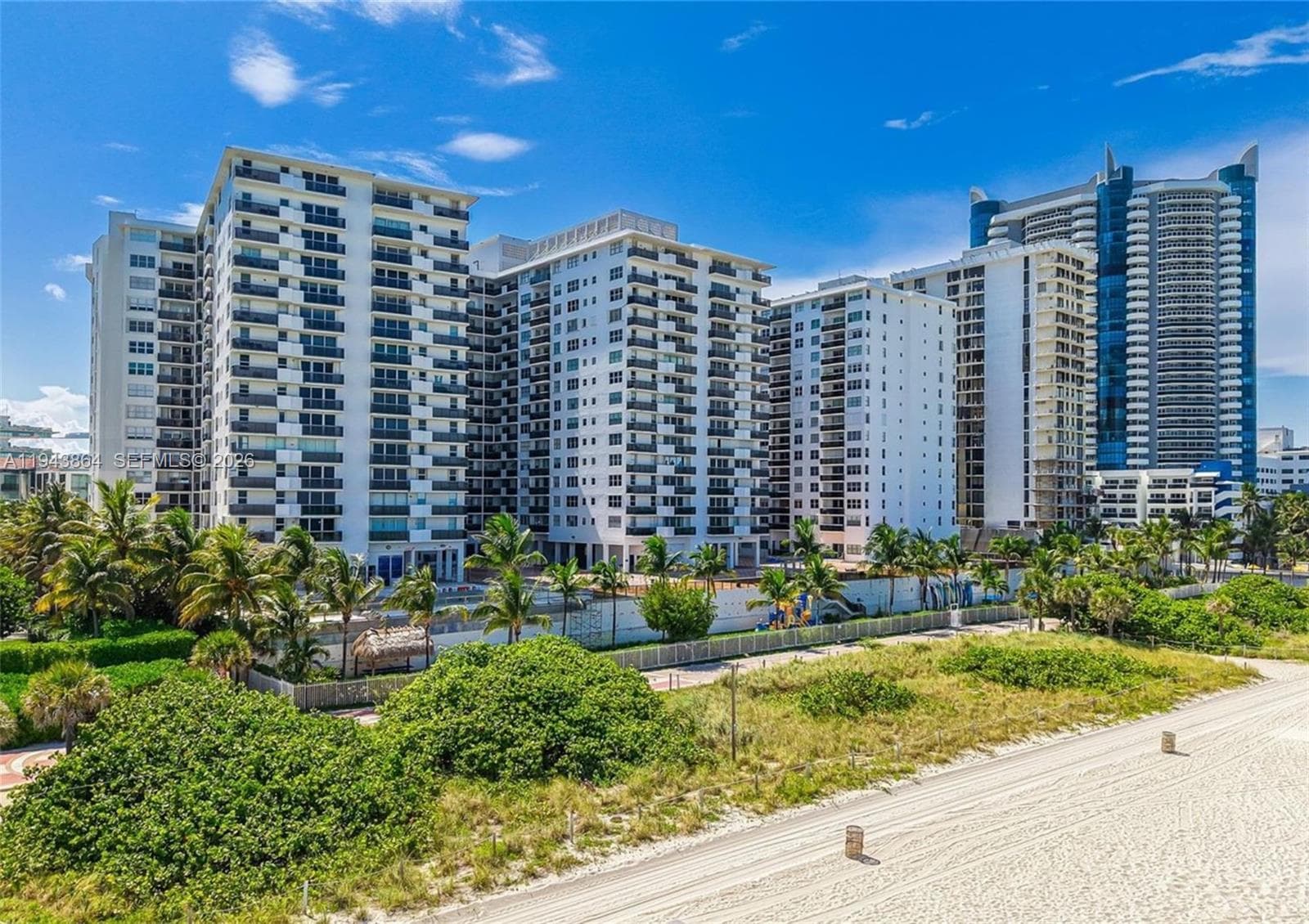 A11943864 — Miami Beach — 17