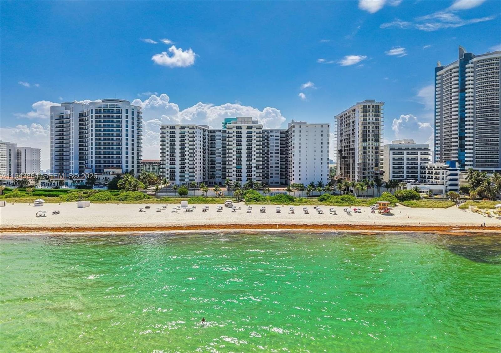A11943864 — Miami Beach — 9