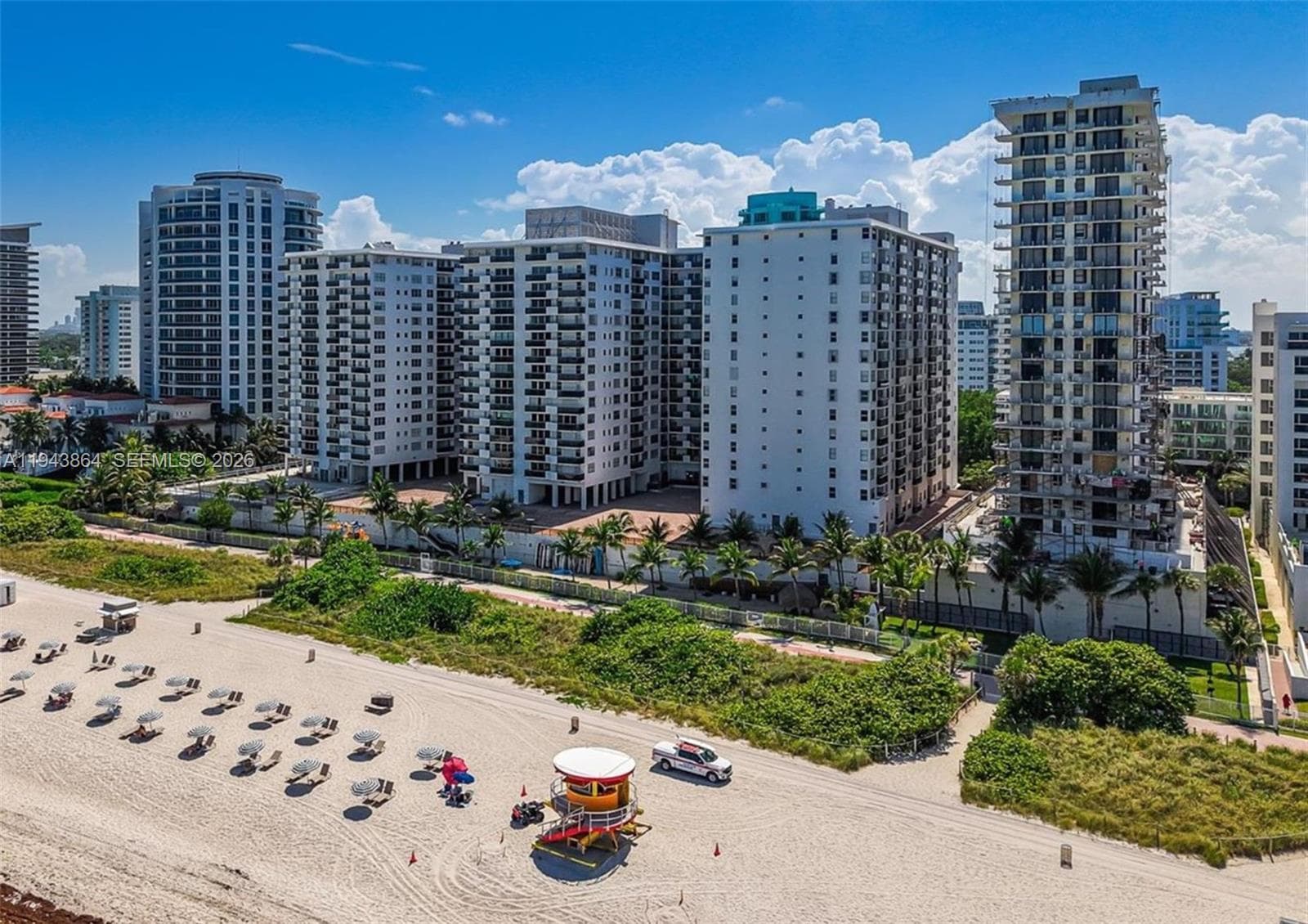 A11943864 — Miami Beach — 10