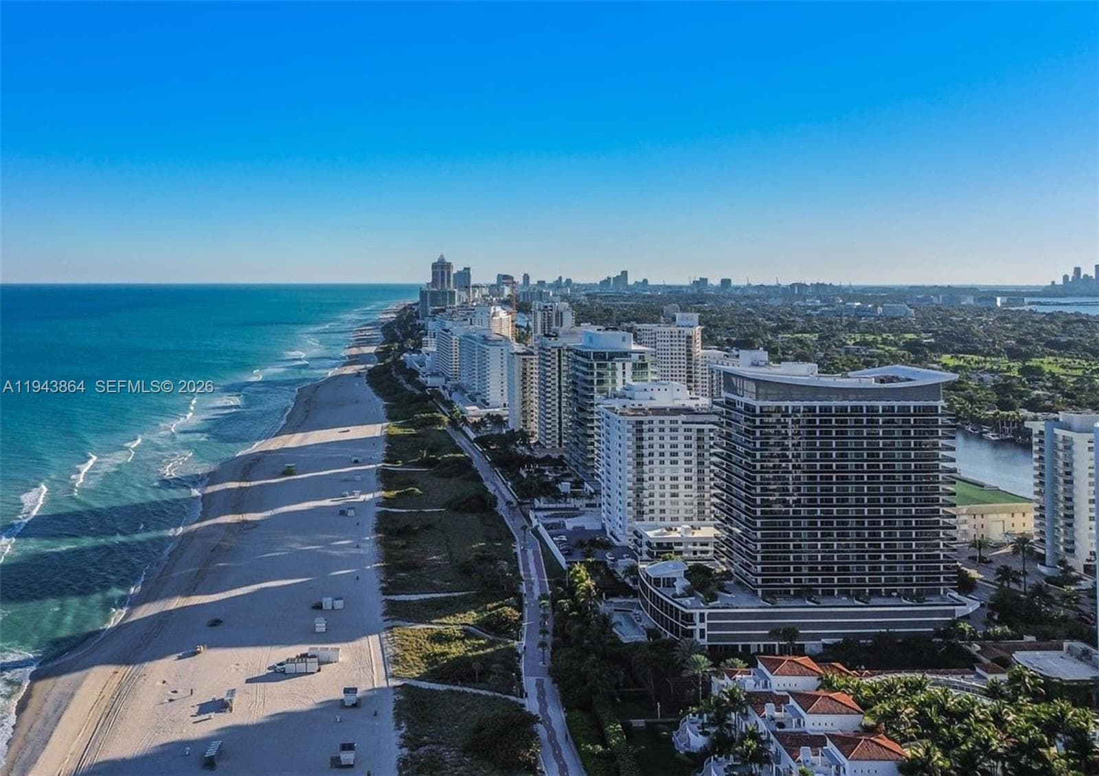 A11943864 — Miami Beach — 21