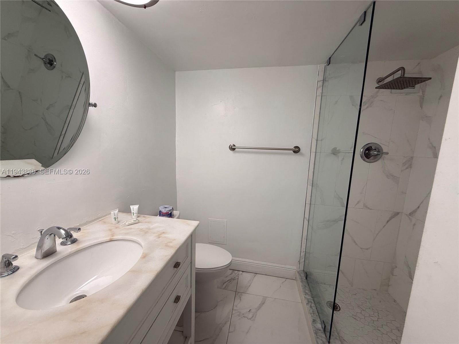A11943886 — Miami Beach — 6