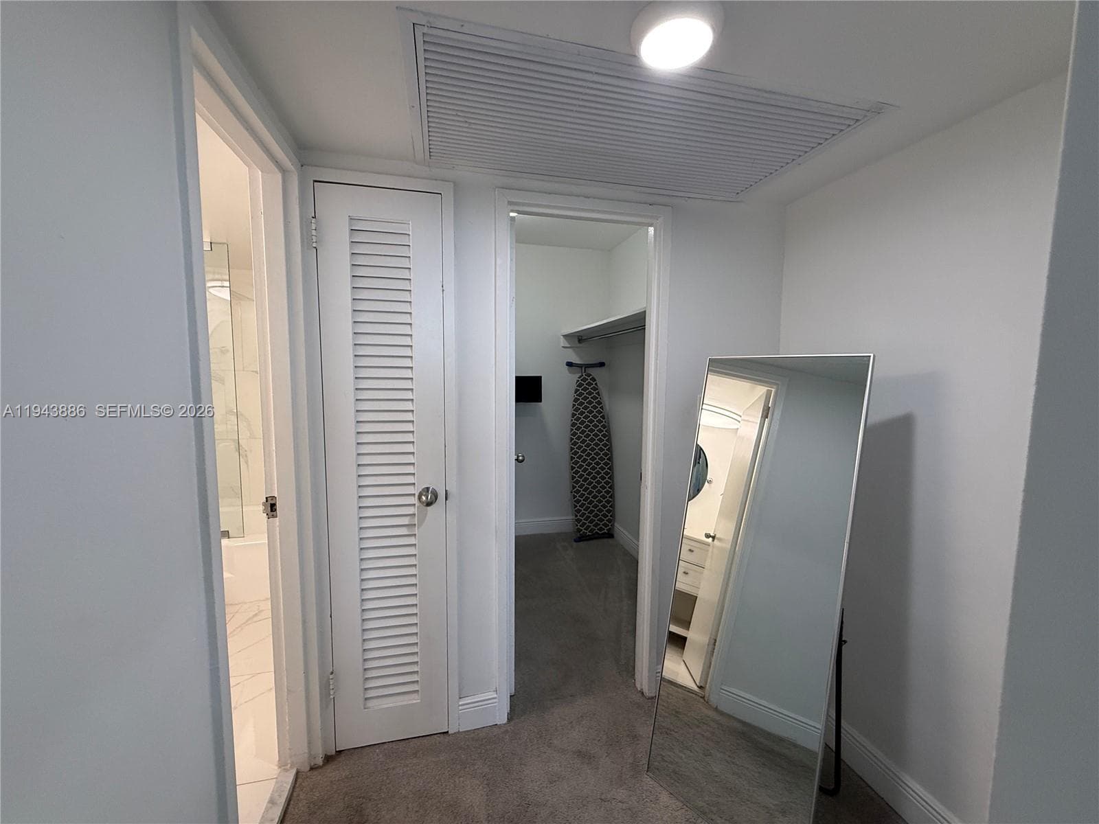 A11943886 — Miami Beach — 3