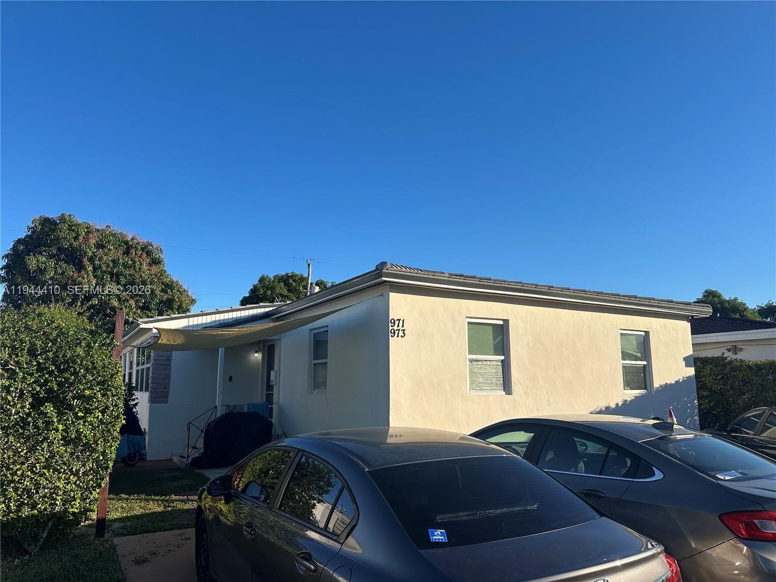 A11944410 — Miami Beach — 8