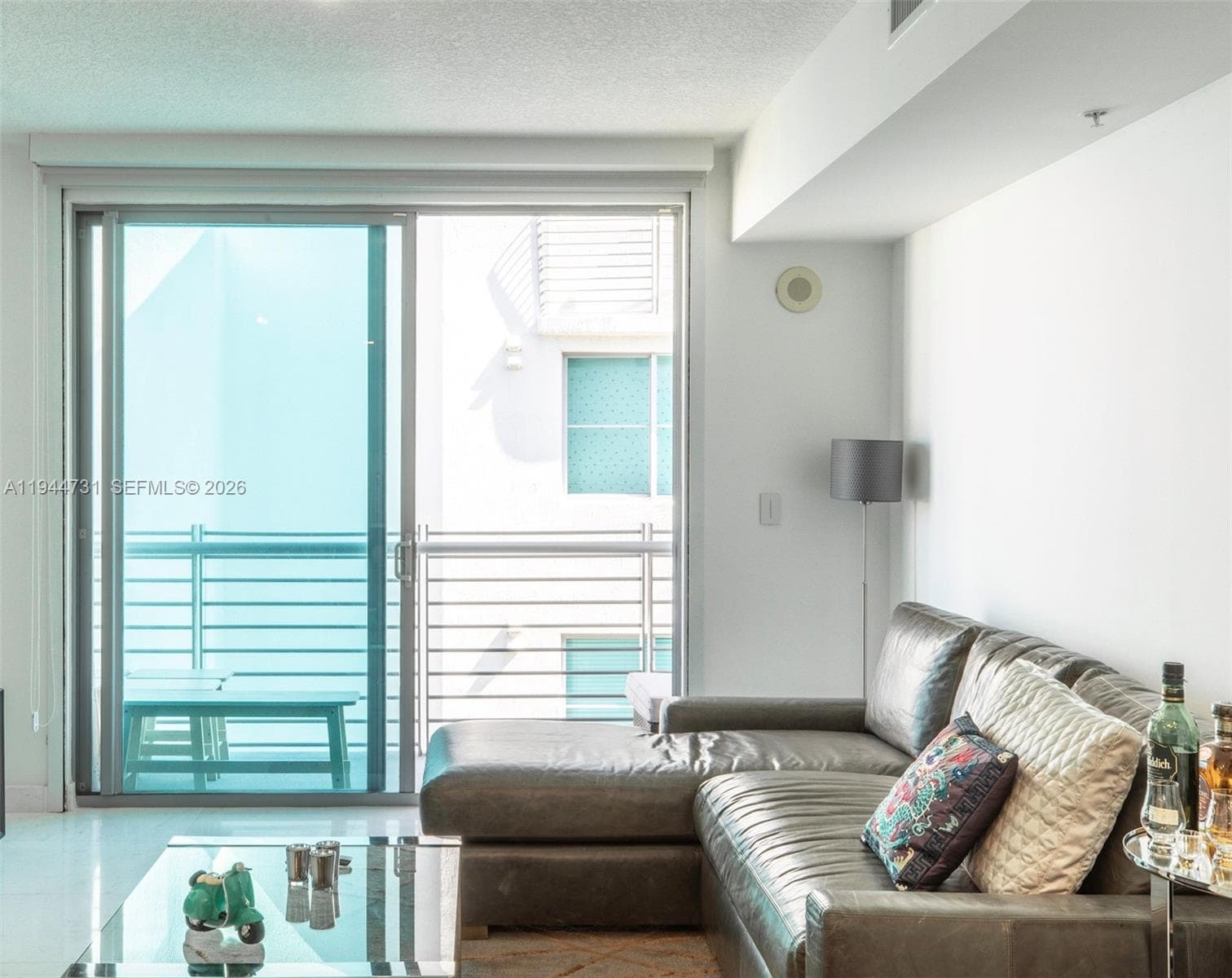 A11944731 — Miami Beach — 14