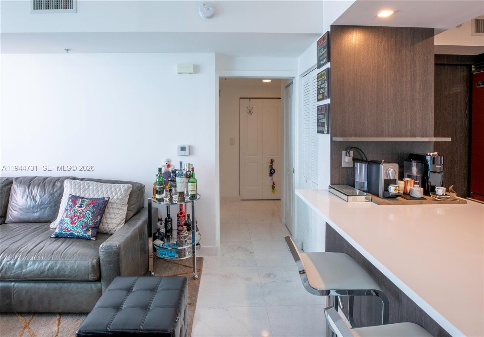 A11944731 — Miami Beach — 4