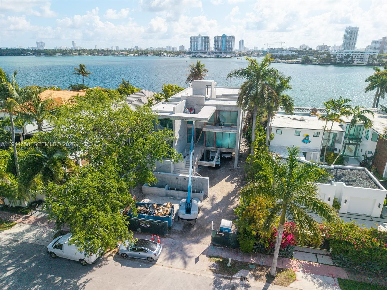 A11944750 — Miami Beach — 10