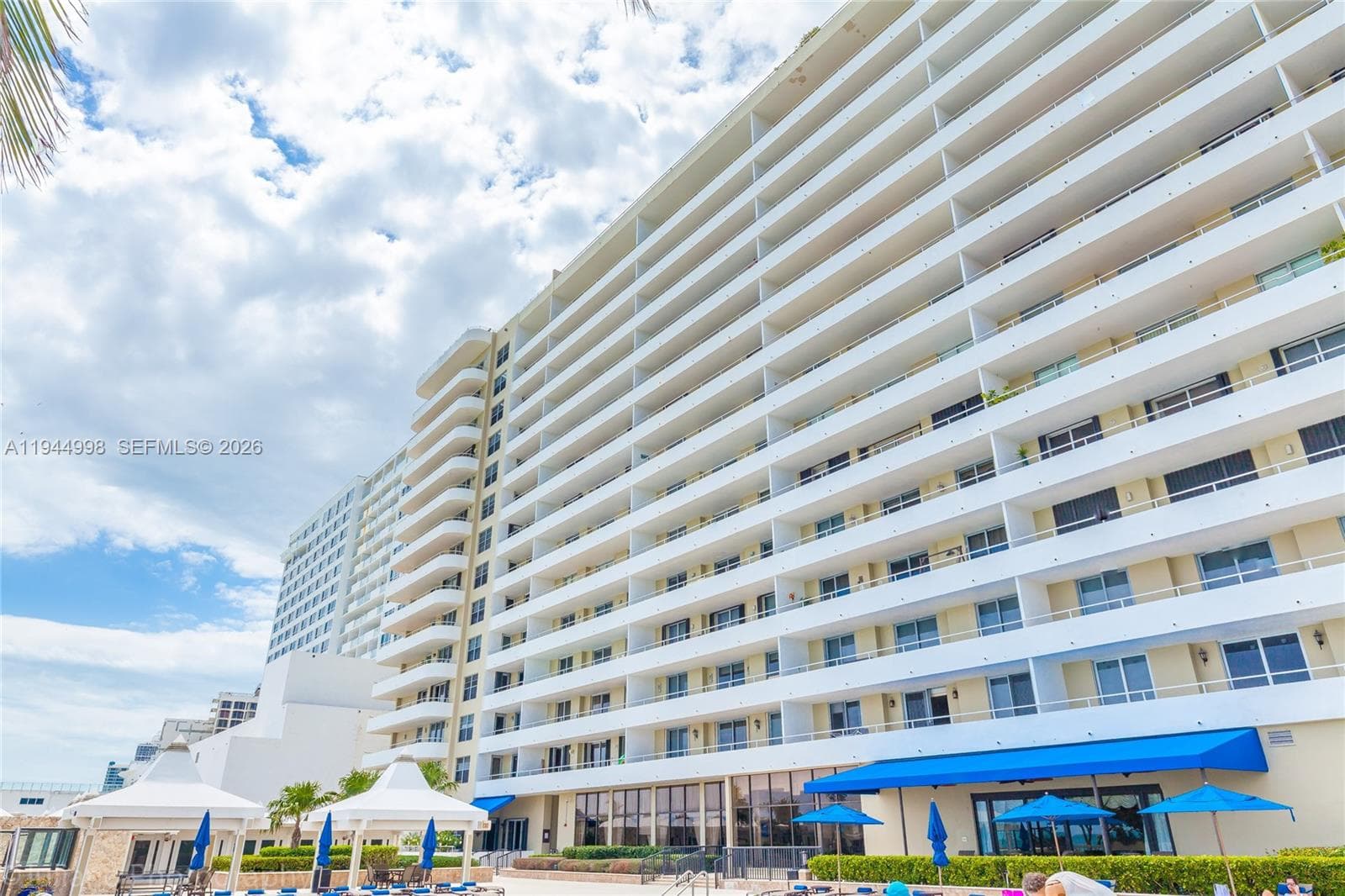 A11944998 — Miami Beach — 20