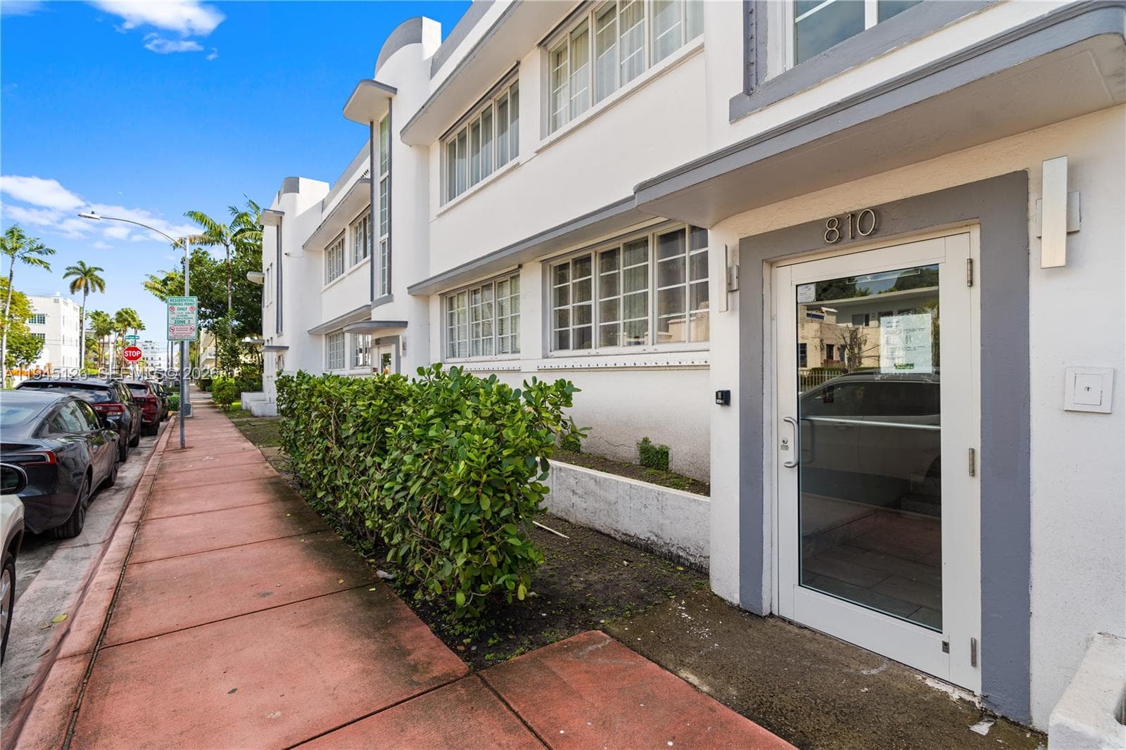 A11945126 — Miami Beach — 14