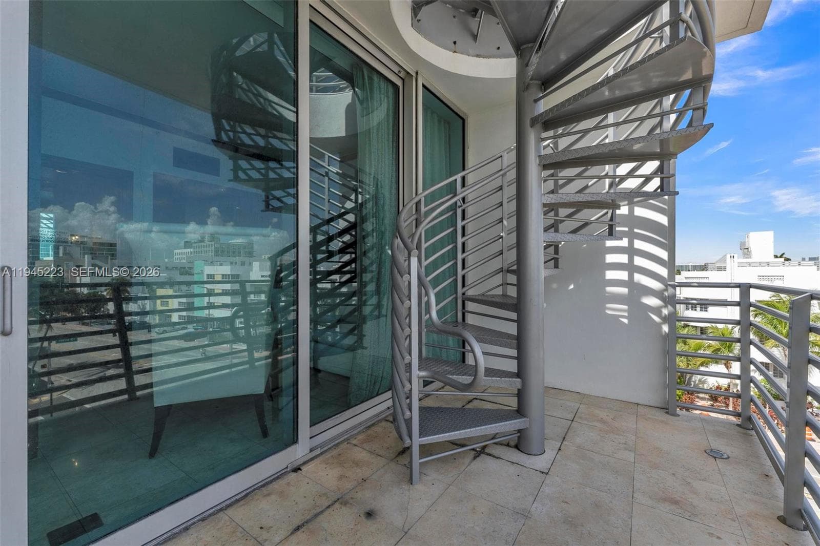 A11945223 — Miami Beach — 22