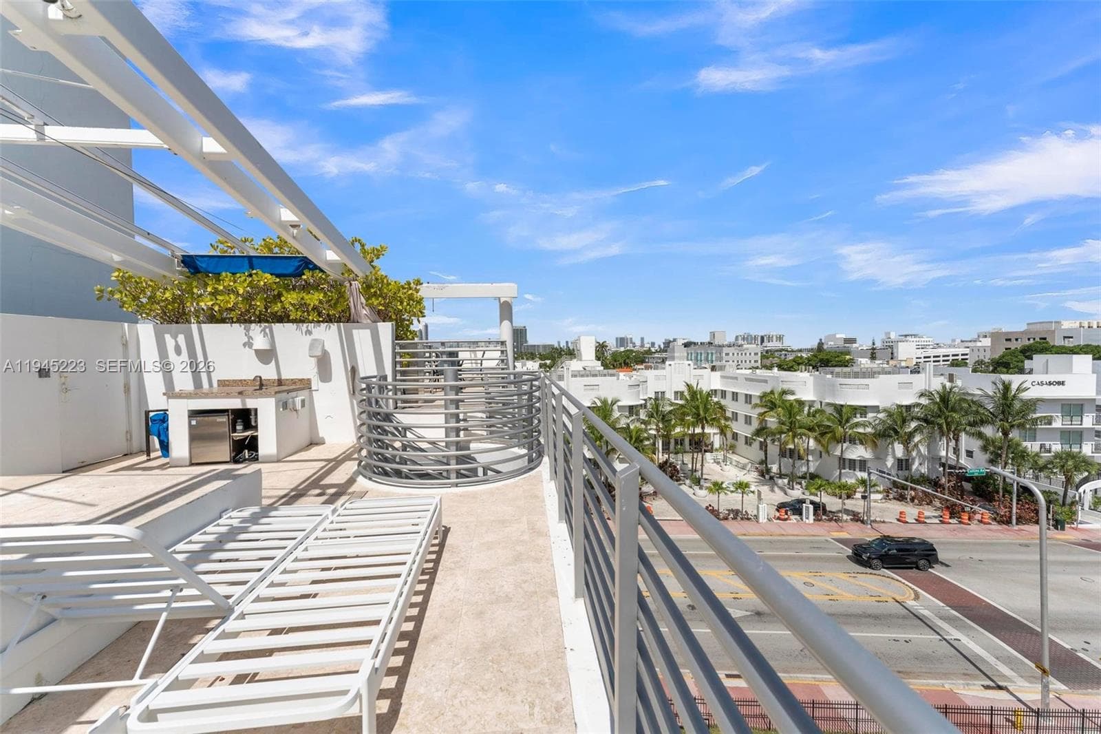 A11945223 — Miami Beach — 28