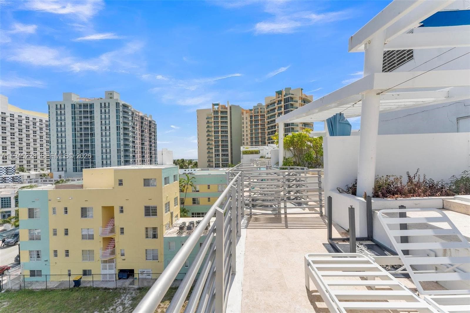A11945223 — Miami Beach — 31