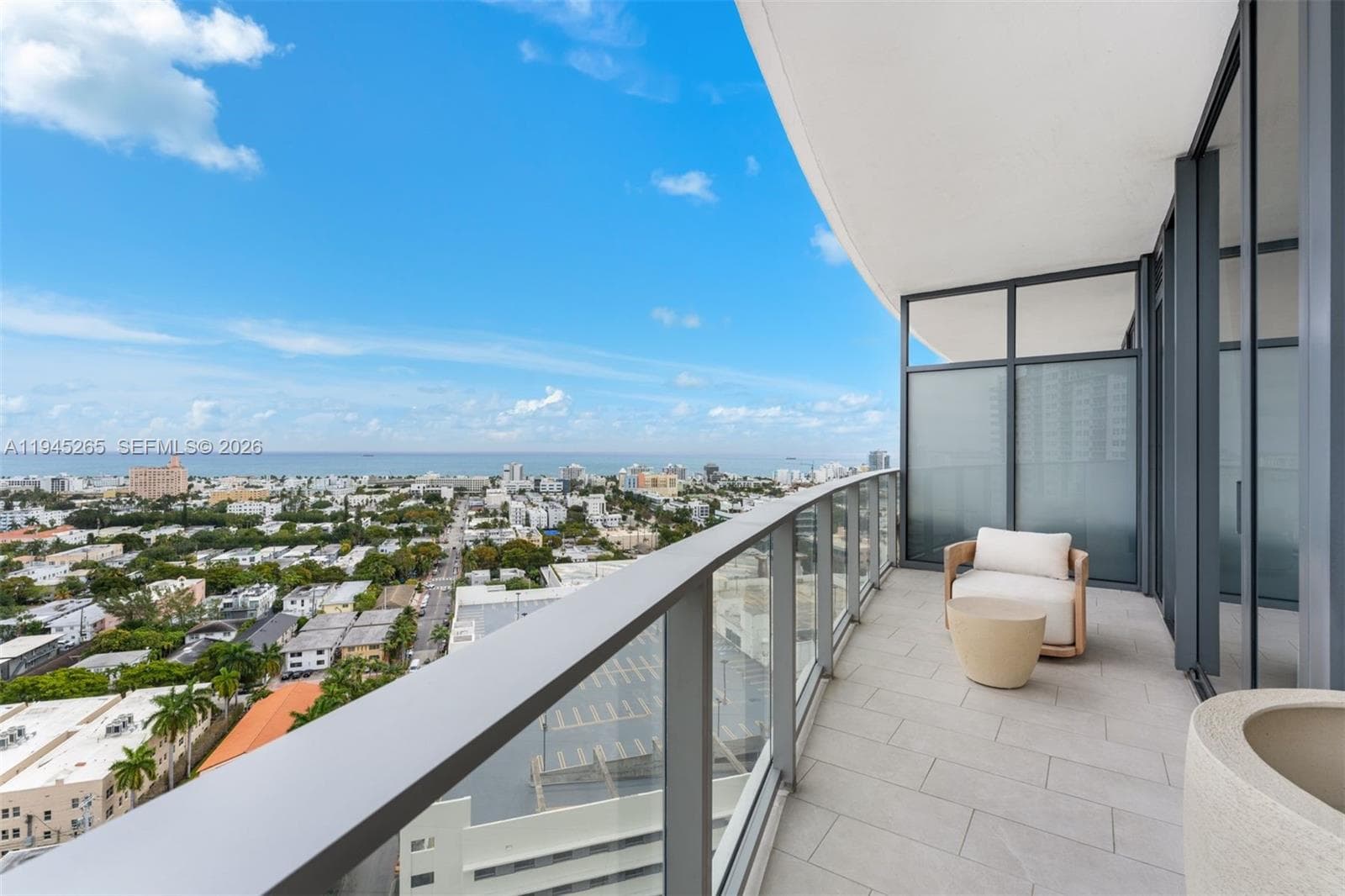 A11945265 — Miami Beach — 34