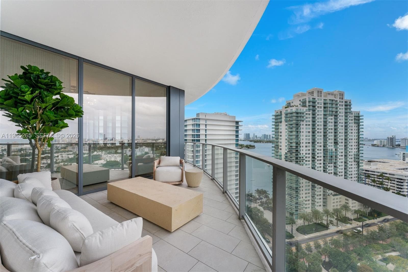 A11945265 — Miami Beach — 29