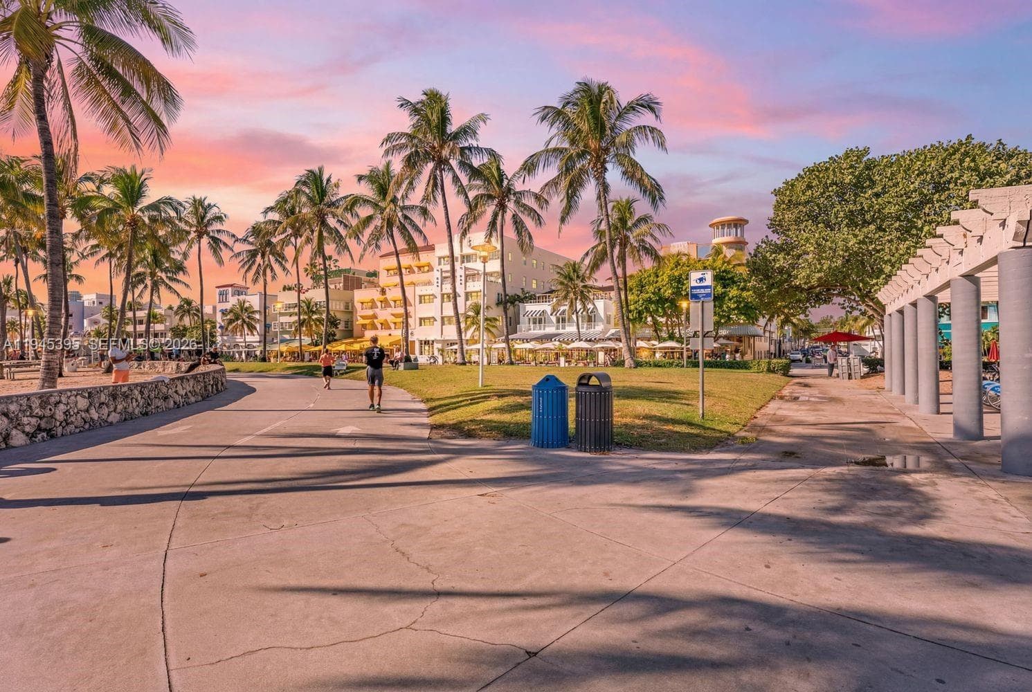 A11945395 — Miami Beach — 11