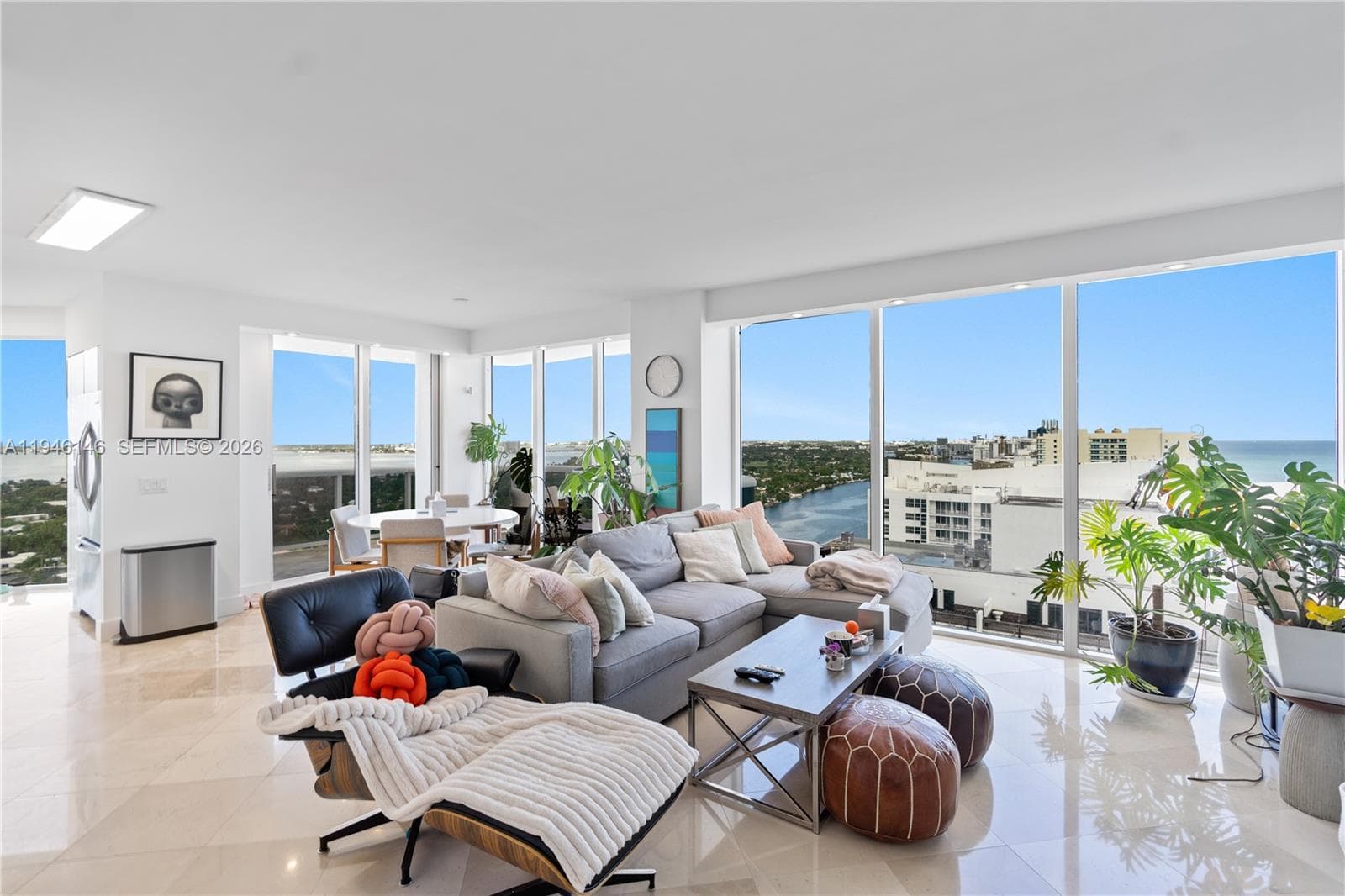 A11946146 — Miami Beach — 2