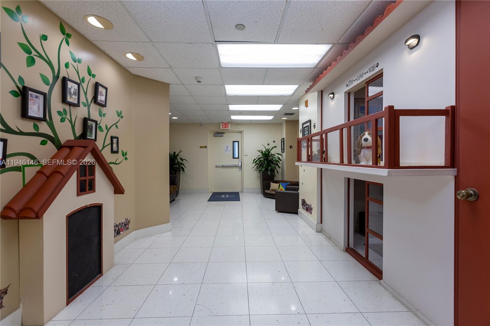 A11946146 — Miami Beach — 53