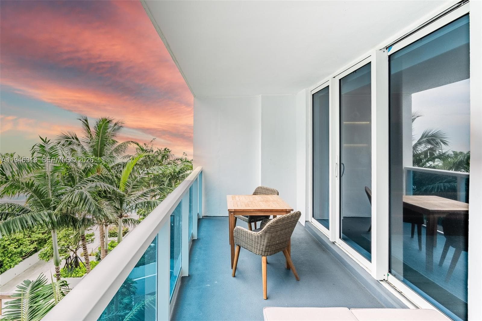 A11946313 — Miami Beach — 17