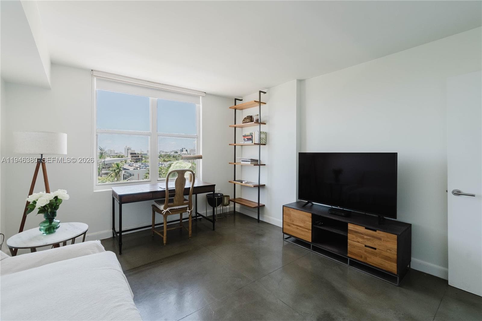 A11946380 — Miami Beach — 10