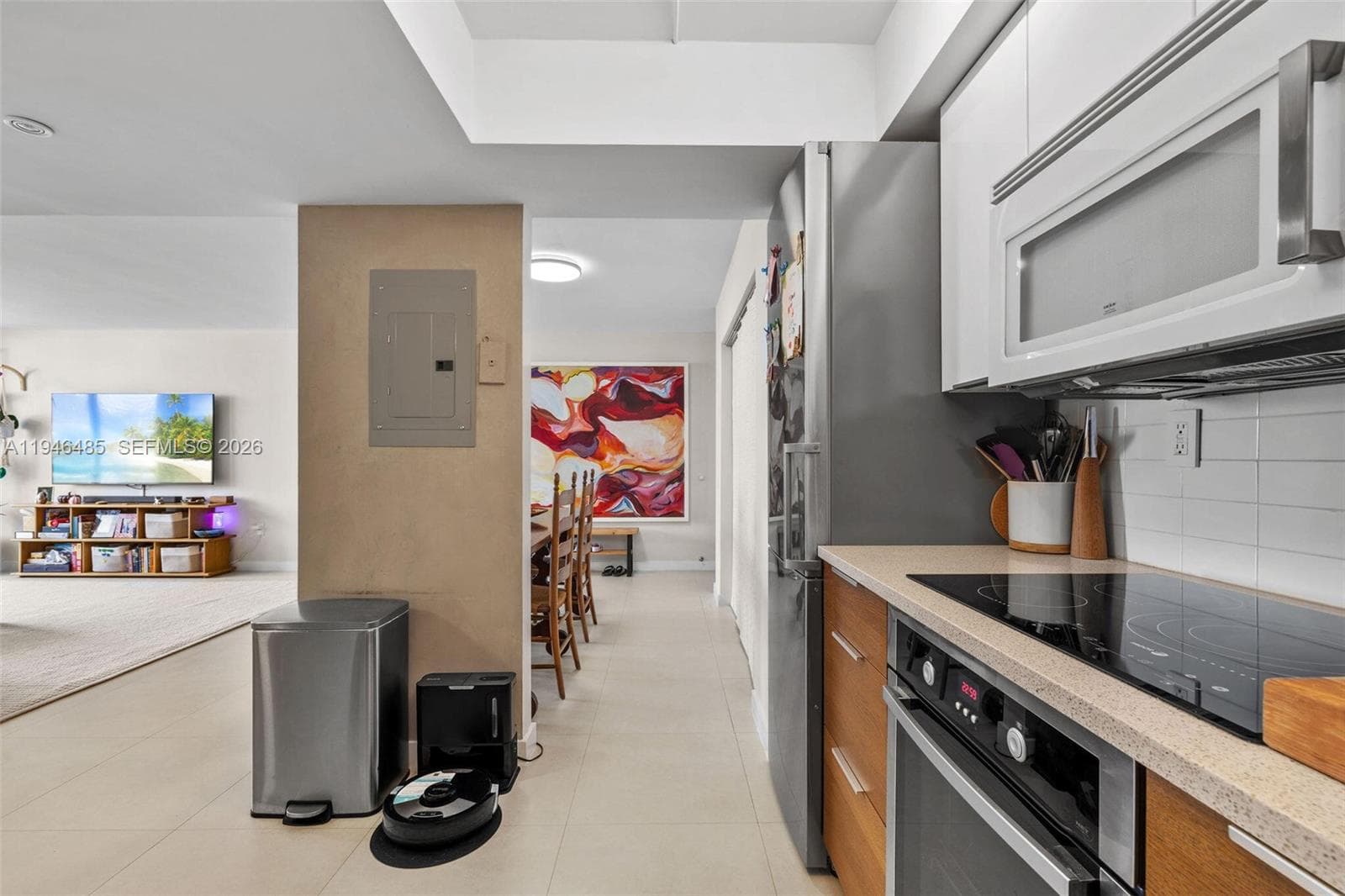A11946485 — Miami Beach — 8