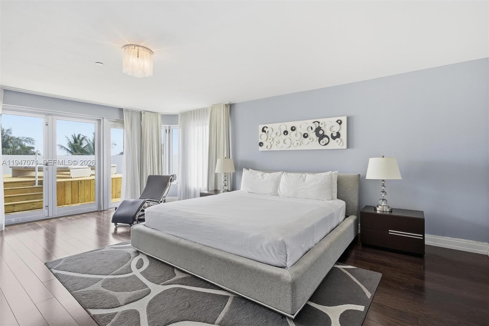 A11947071 — Miami Beach — 15