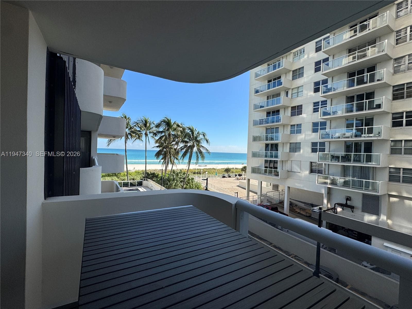 A11947340 — Miami Beach — 57