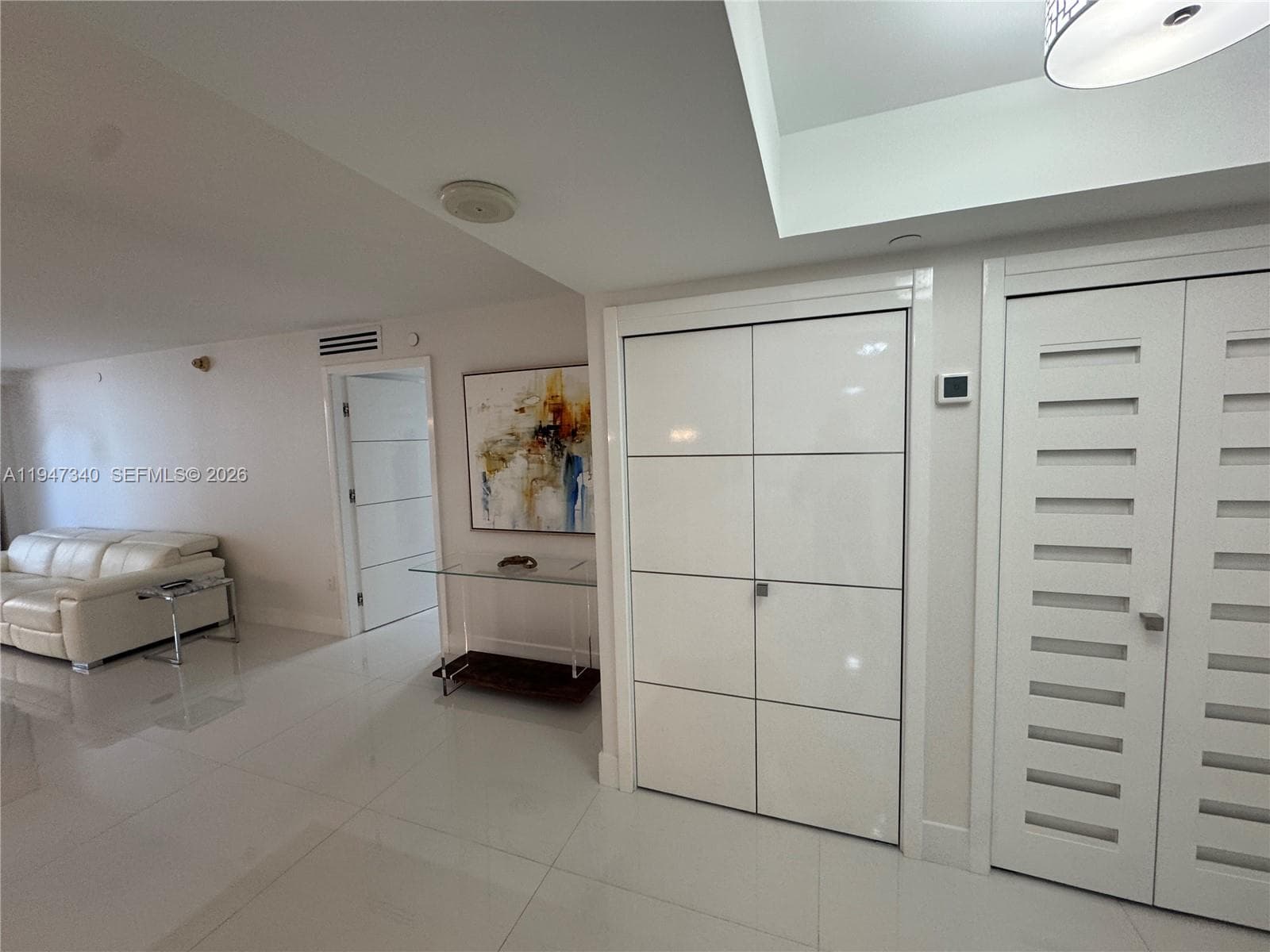 A11947340 — Miami Beach — 36