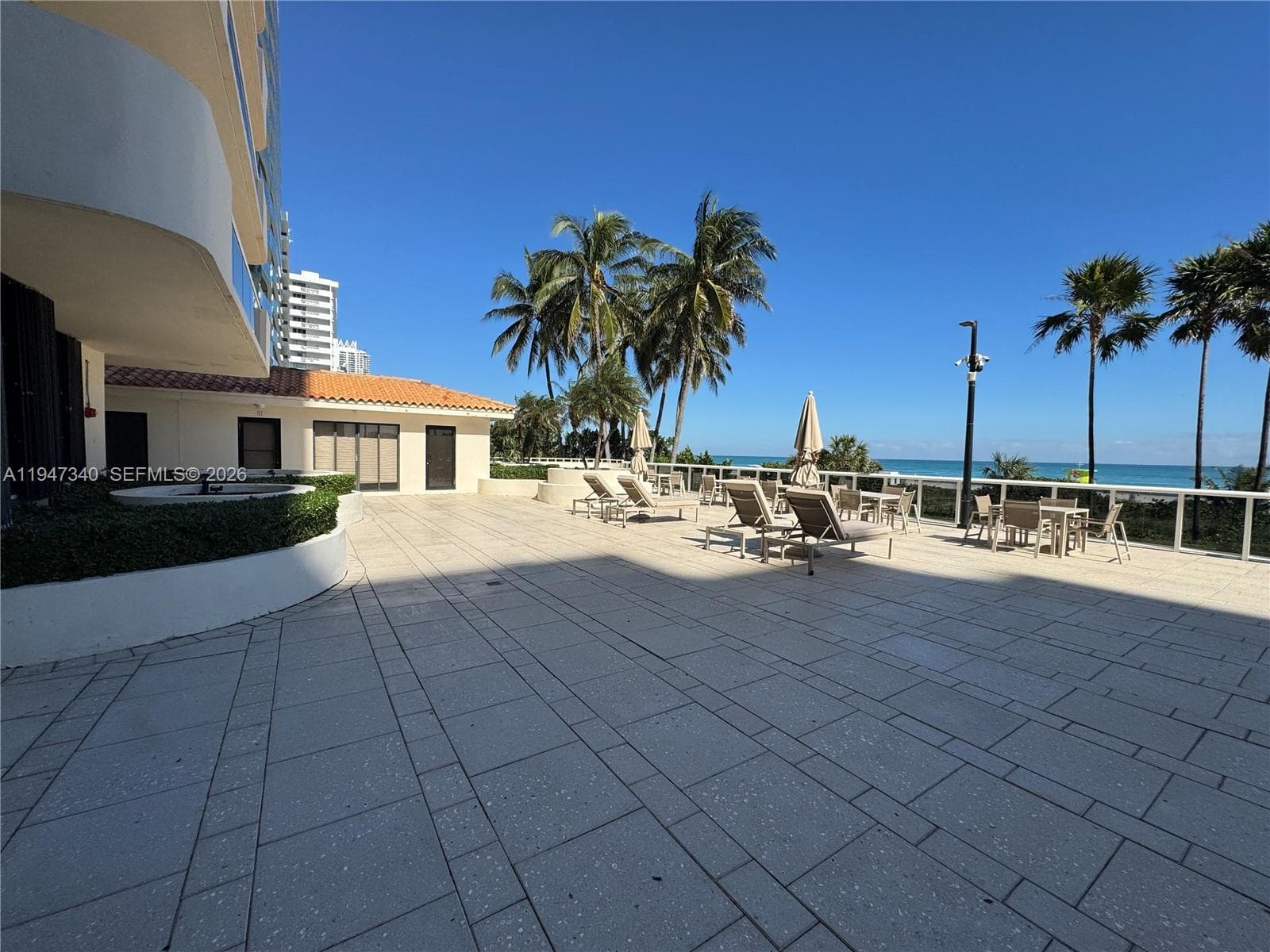 A11947340 — Miami Beach — 34