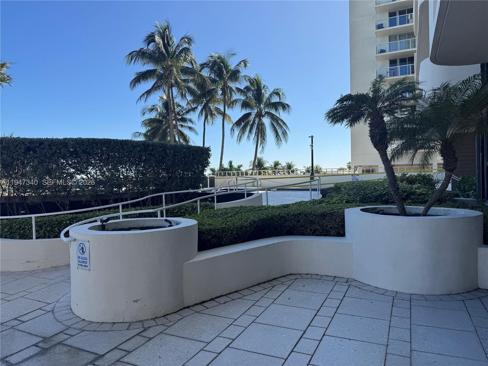 A11947340 — Miami Beach — 35